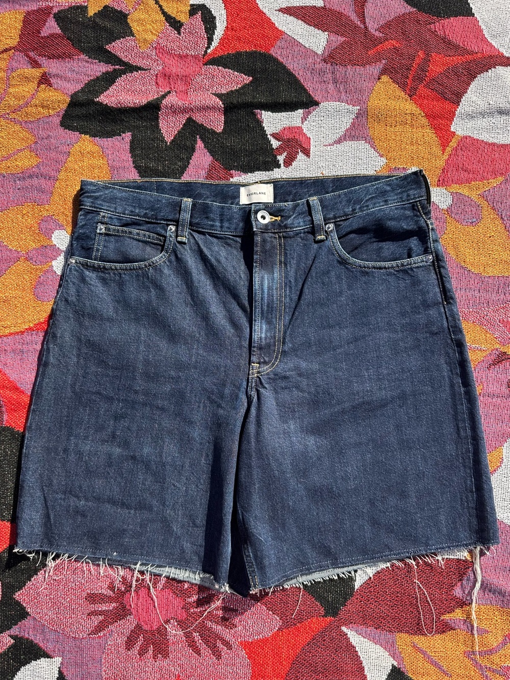 Everlane The OG Baggy Jean Shorts Dark Blue Raw-Hem Denim